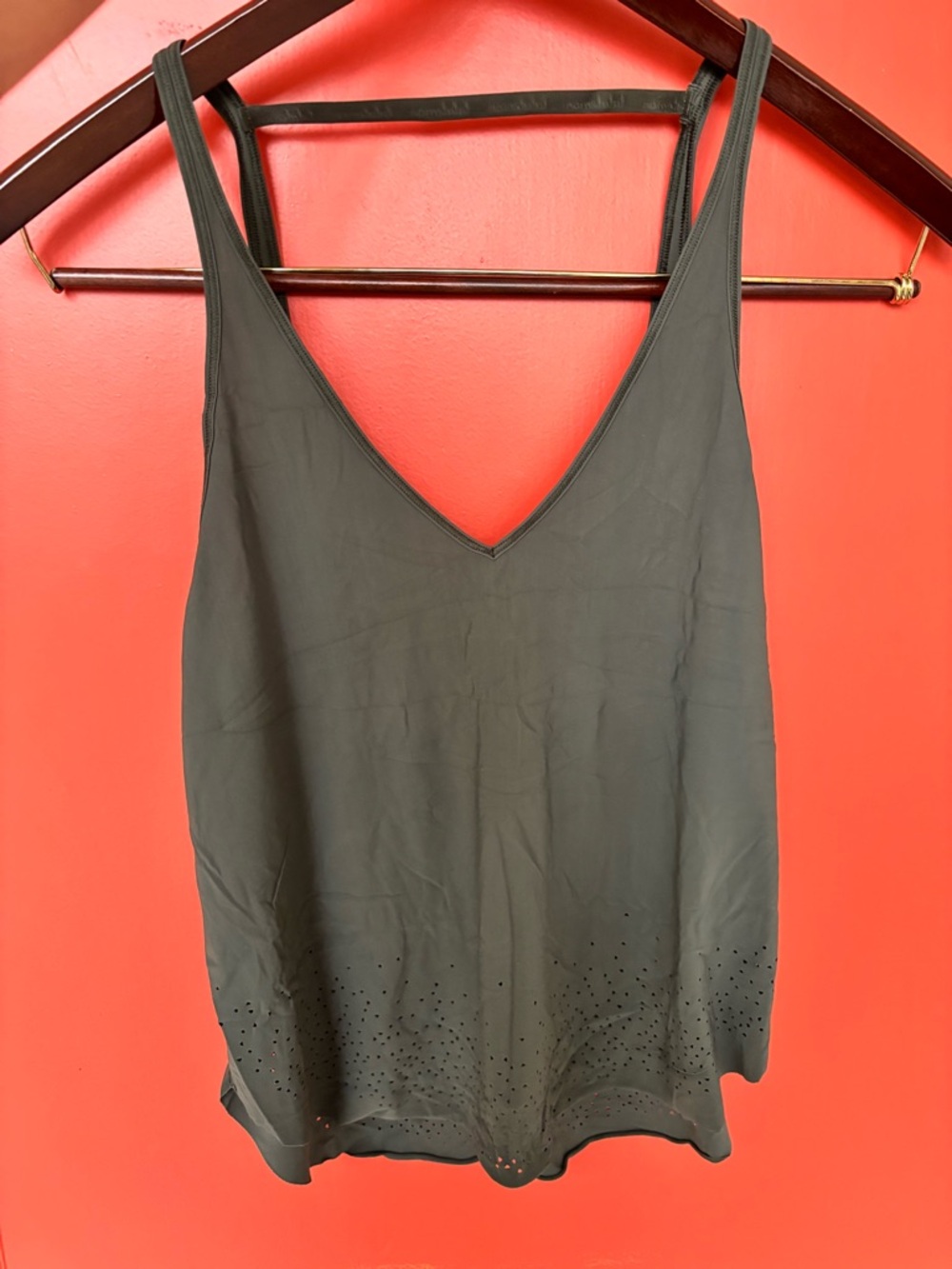 lululemon athletica V-Neck Tank low back crop